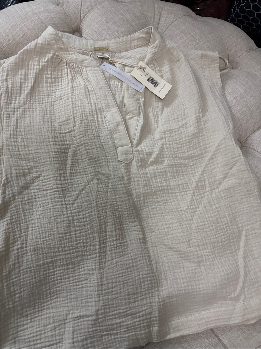 Magaschoni Cream Gauze Split-Neck Sleeveless Blouse